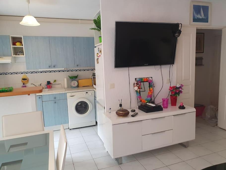 Appartement Yoyo. マントン エクステリア 写真